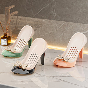 Creatieve hoge hakken zeepkist