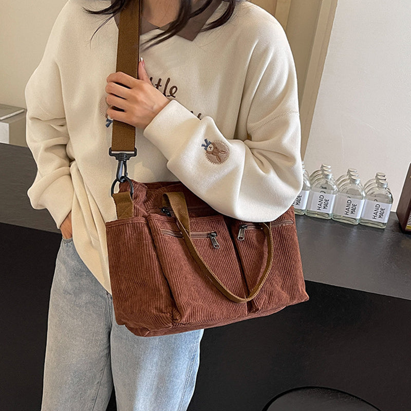 Corduroy damestas met grote capaciteit