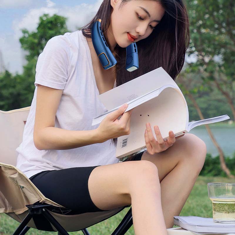 Bladloze hangende nekventilator met digitaal display en licht