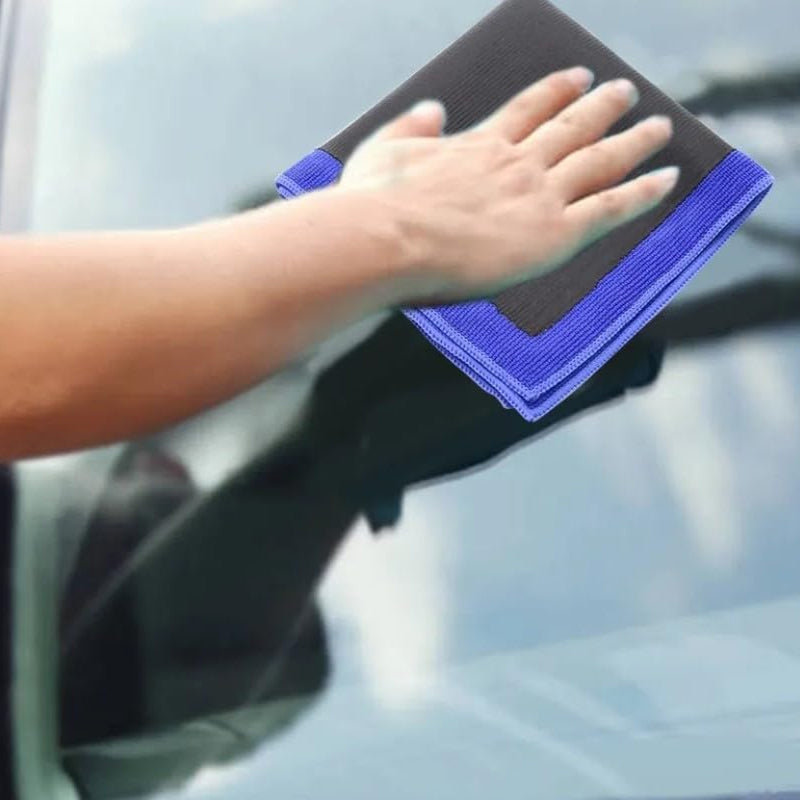 Wonderdoek voor autoreiniging