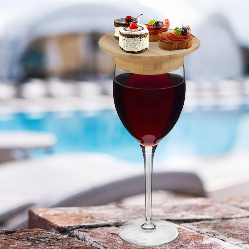 Het Houten Deksel Voor Een Wijnglas