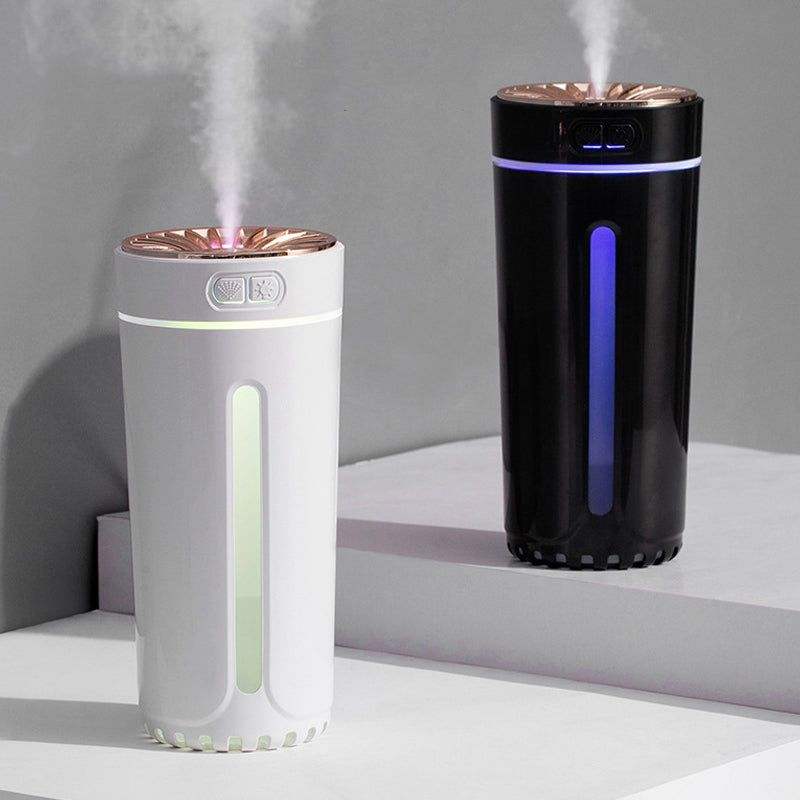 Draadloze auto-luchtbevochtiger met kleurrijk nachtlampje