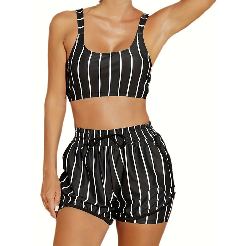 Zwart en wit gestreept conservatief tweedelig zwempak