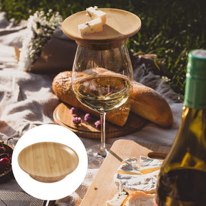 Het Houten Deksel Voor Een Wijnglas