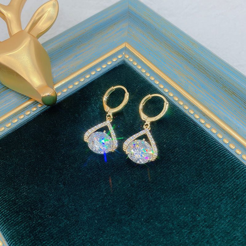 Glanzende kristallen oorbellen