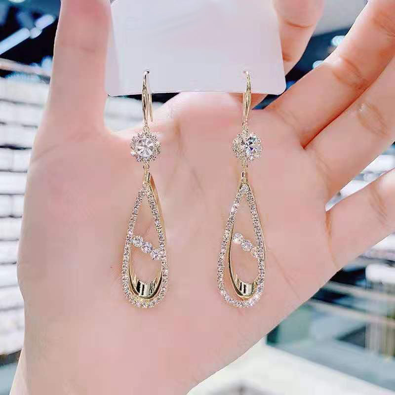 Luxe oorbellen met volledige diamanten