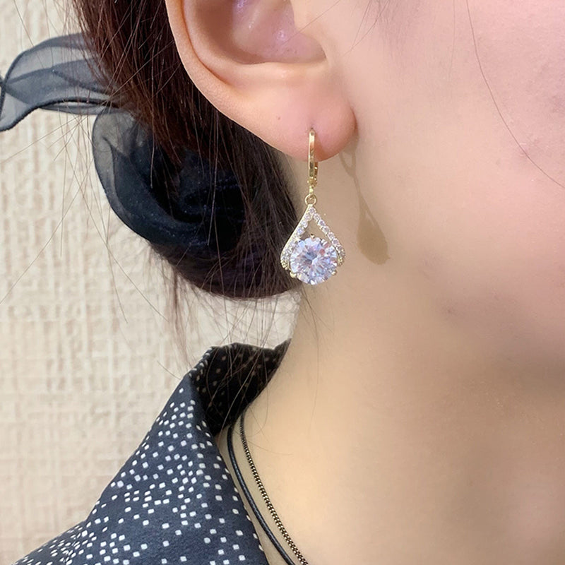 Glanzende kristallen oorbellen