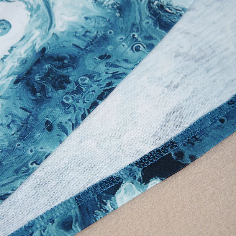 Mini-jurk met V-hals en blauwe print