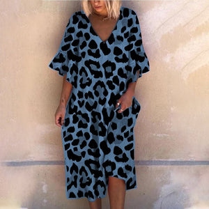 Losse jurk met V-hals en luipaardprint