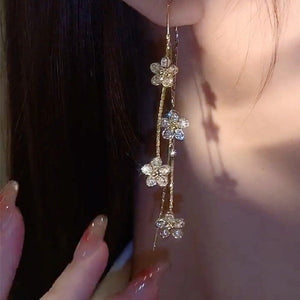 Oorbellen met zirkonia pruimenbloesem