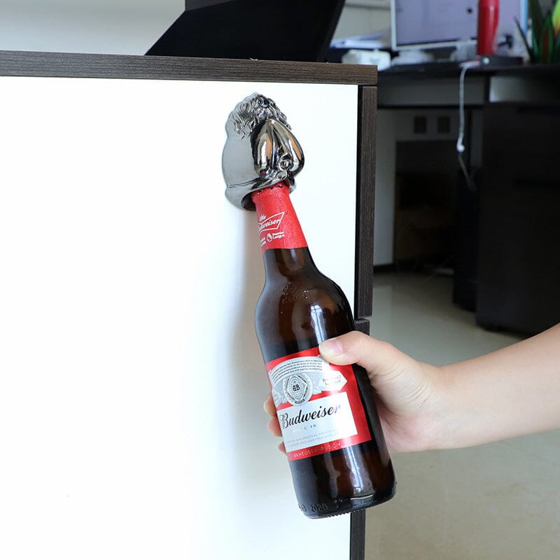 Flessenopener Wandmontage Gegoten Bronzen Sculptuur: De Godin