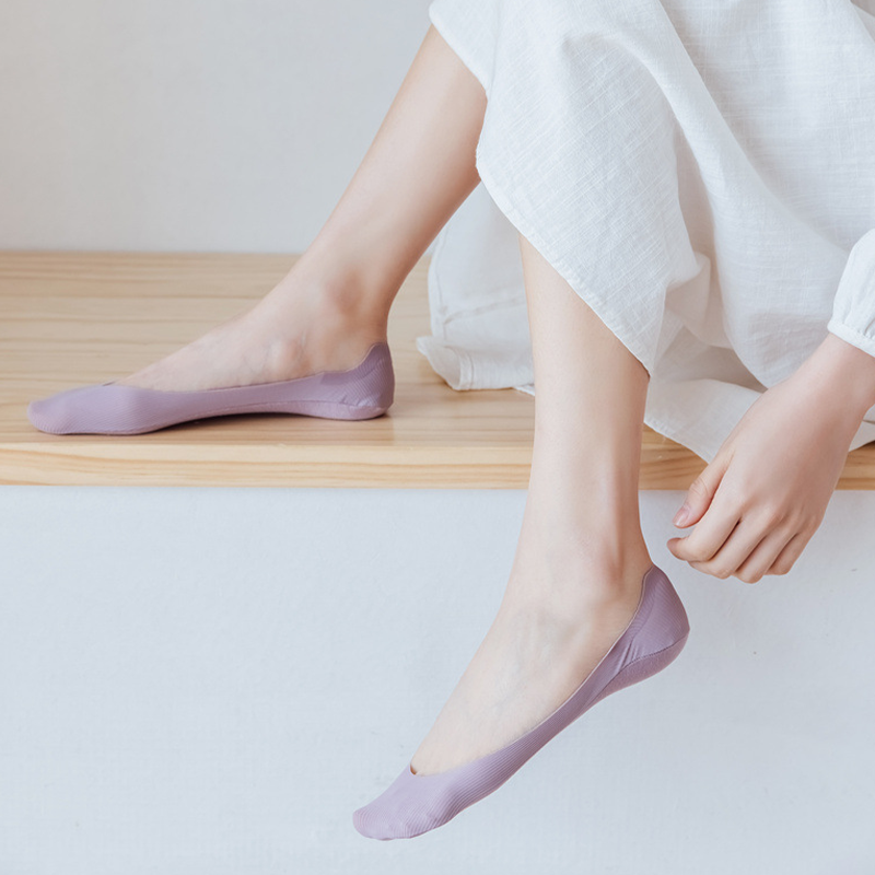 Onzichtbare antislip ijszijden sokken