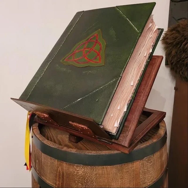 💥Deluxe Charmed Boek der Schaduwen（De voorverkooptijd van dit product is 8-10 dagen）