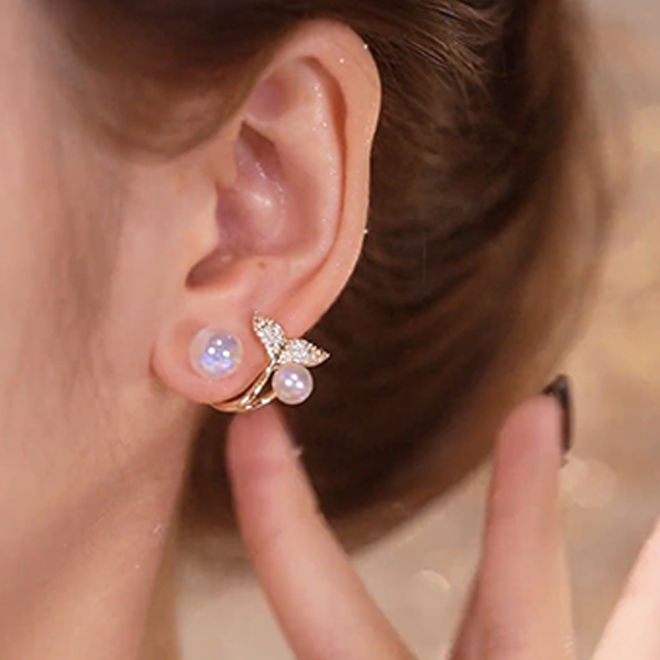 Oorknopjes met zeemeerminparel