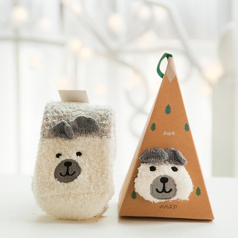 Zachte warme sokken van koraalfleece met kerstthema (4 paar)