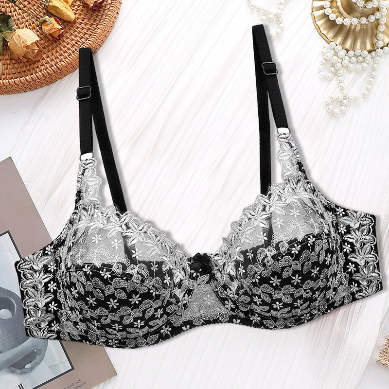 Beha met geborduurde bloemen in grote maten