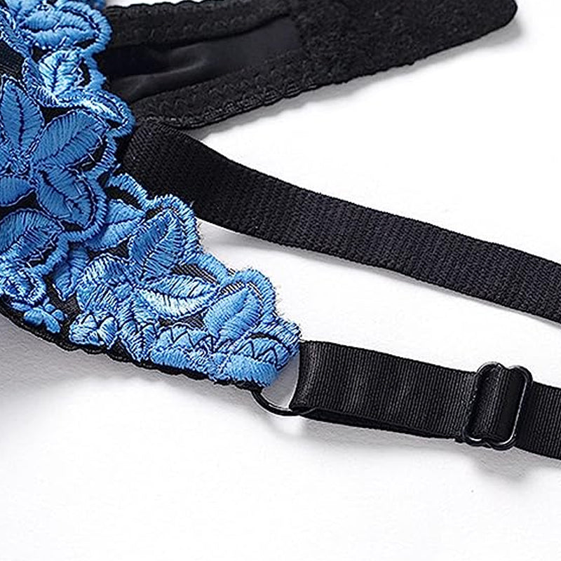 Beha met geborduurde bloemen in grote maten