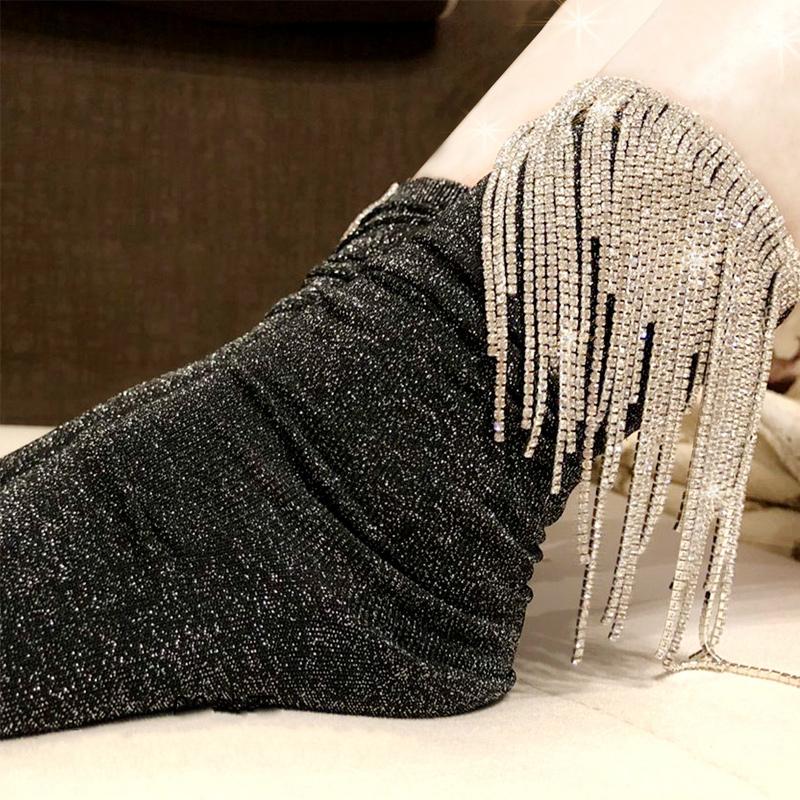 Damessokken met kwastjes