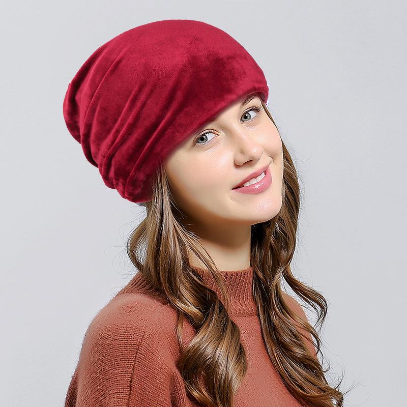 Zachte winter muts met strass steentjes