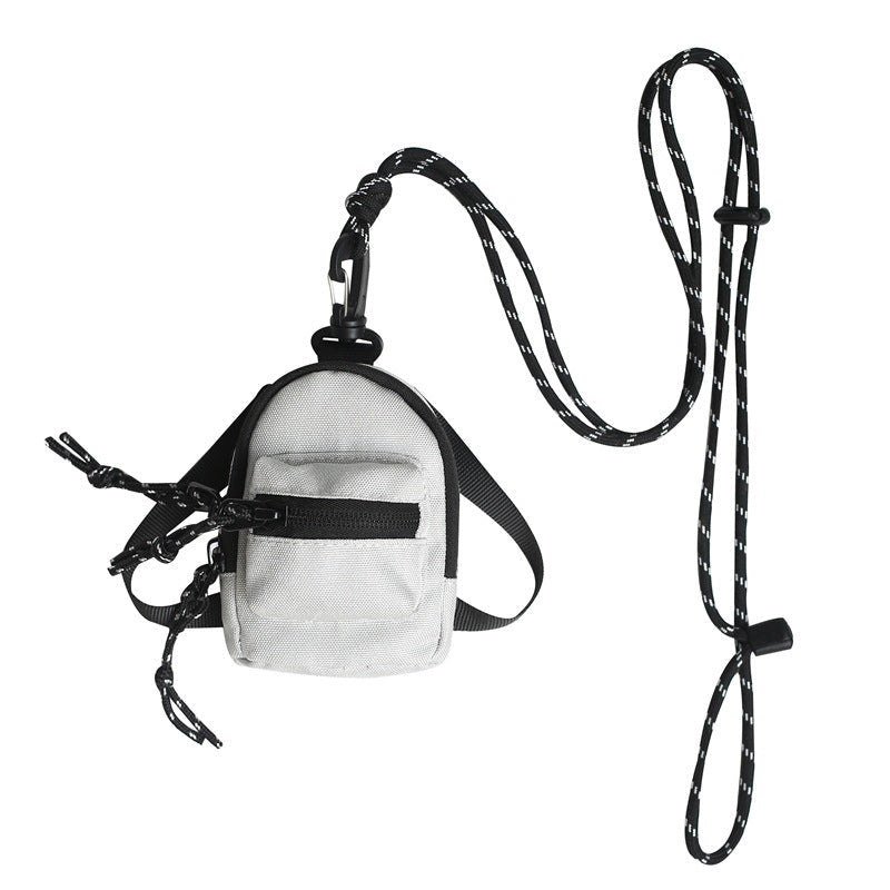 Populaire minitas met hanger