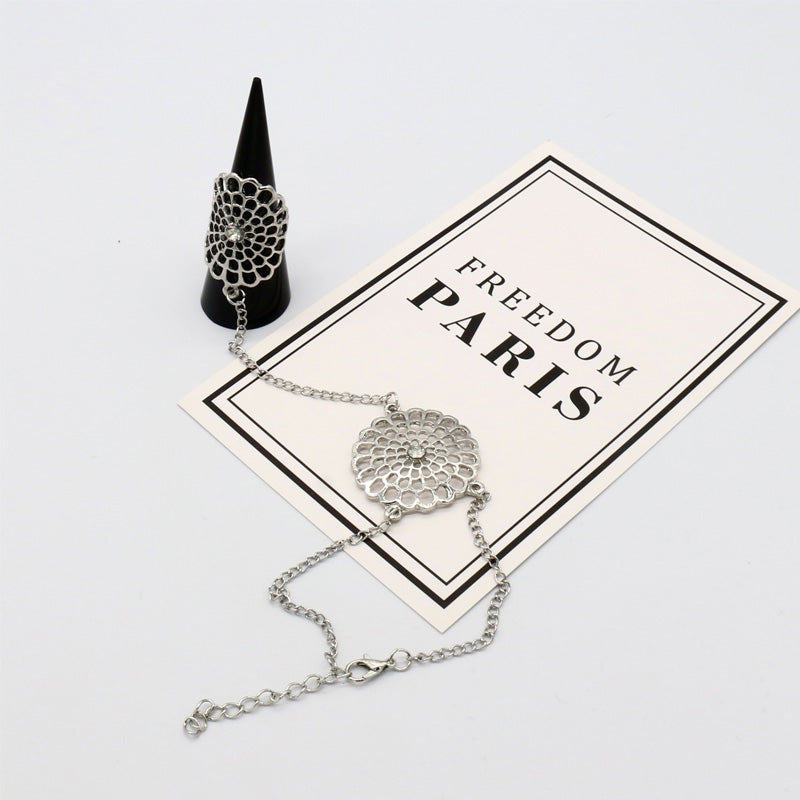 Uitgesneden Bloem Dream Catcher Armband Ring