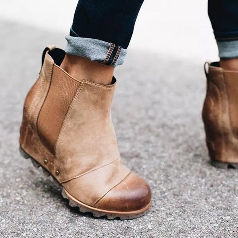 Enkel laarsjes met sleehak