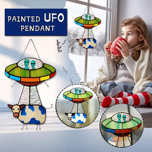 Geschilderde UFO Koe Hanger