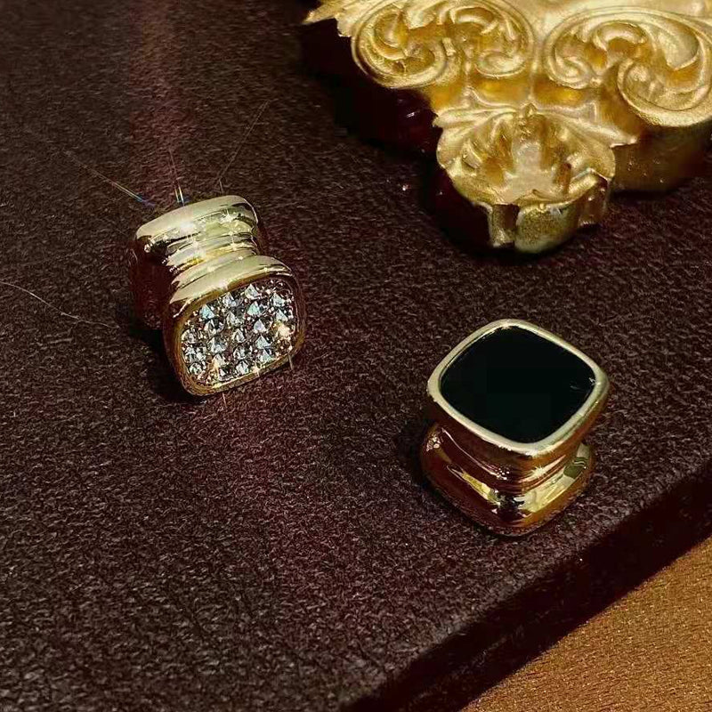 Magnetische dubbelzijdige oorknopjes