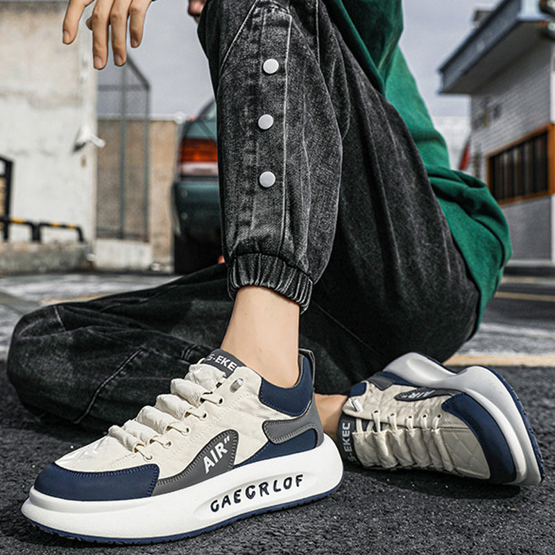 Stoffen sneakers met dikke zolen