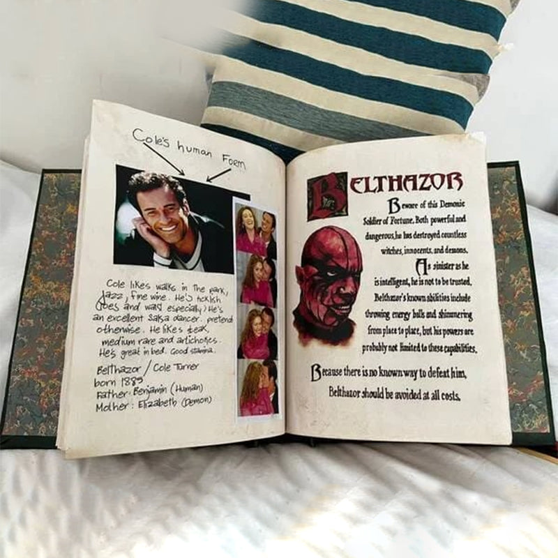 💥Deluxe Charmed Boek der Schaduwen（De voorverkooptijd van dit product is 8-10 dagen）