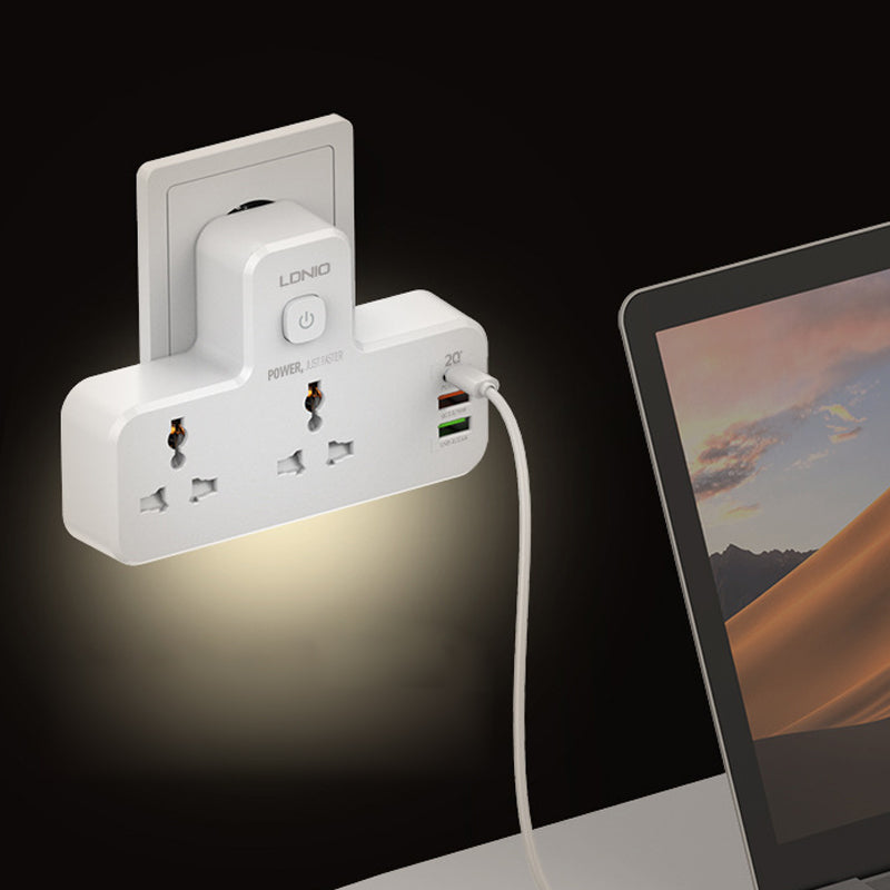 Universeel stopcontact met nachtlampje