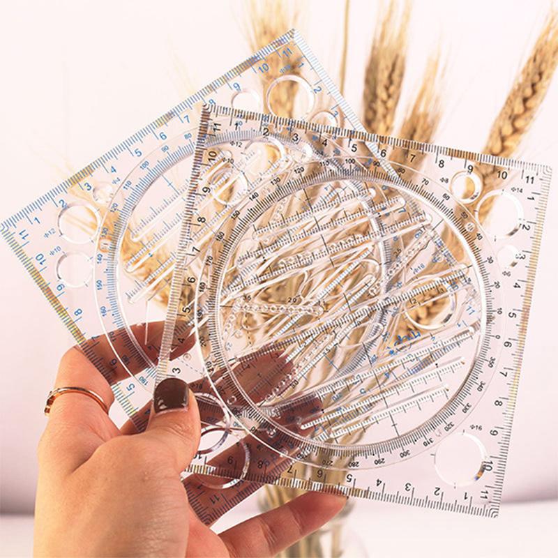 Multifunctionele tekenliniaal