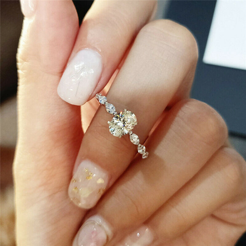 Ovale Diamanten Ring