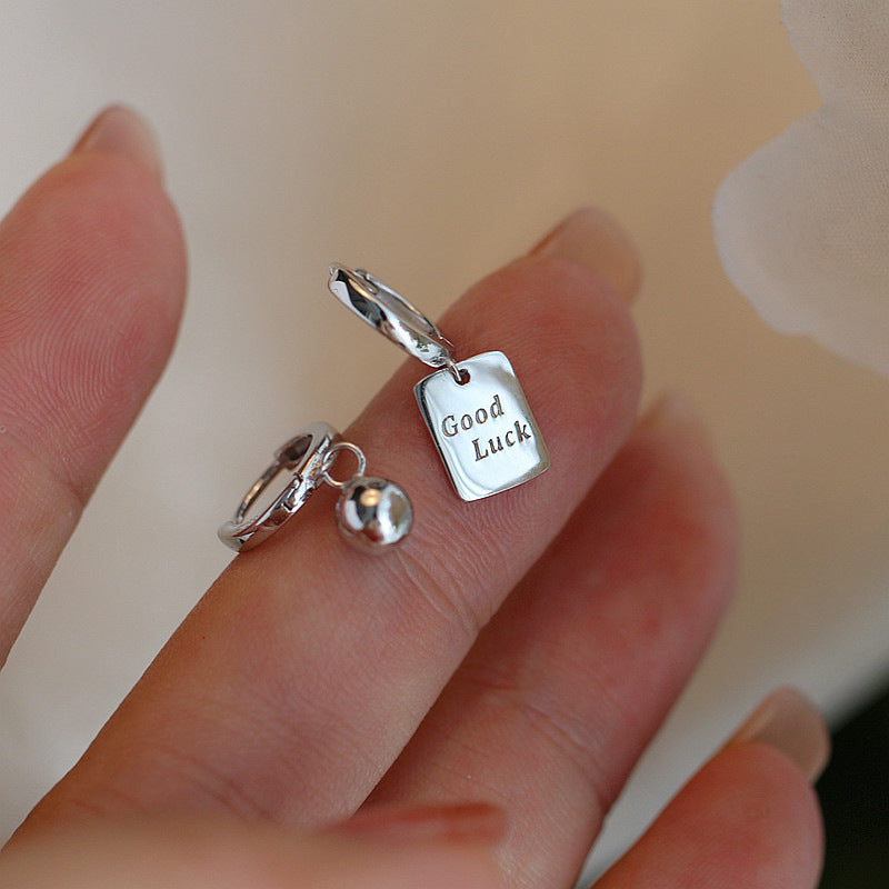 Lucky alfabet oorbellen