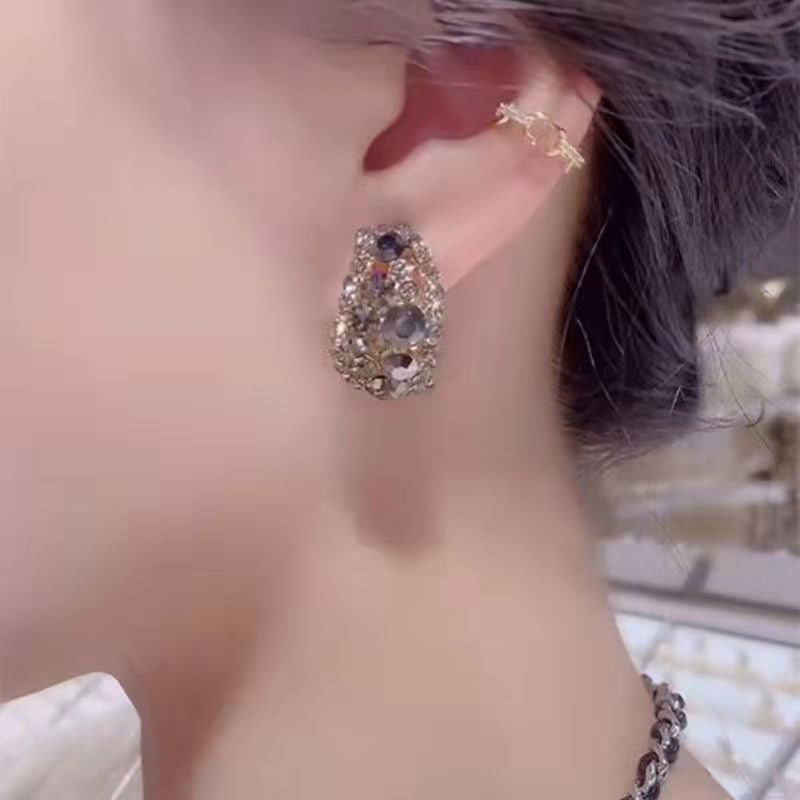 Glitter oorbellen met volledige strass-uitsparing