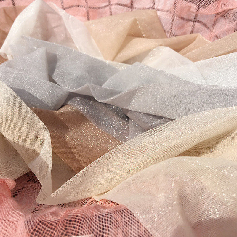 Parelmoerachtige zijden kousen