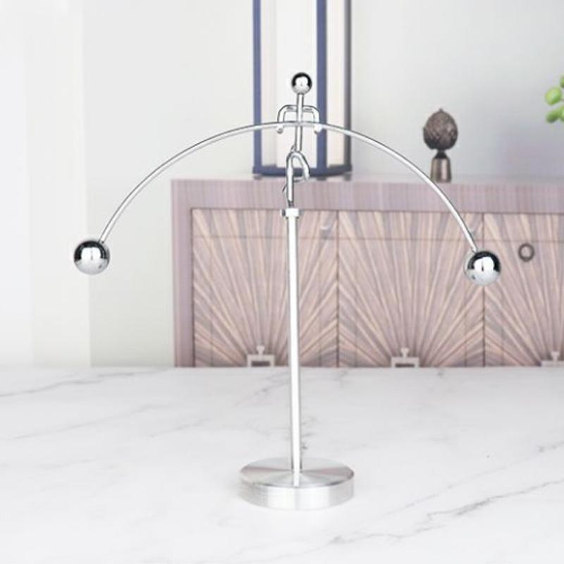 Nieuw klein roterend Iron Man-ornament