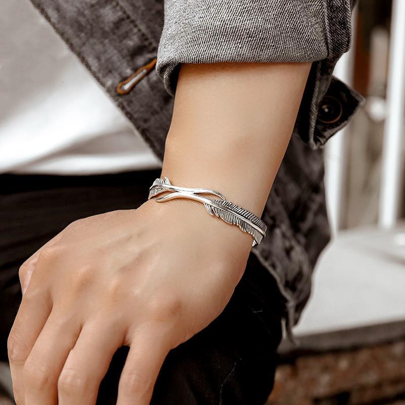 Zilveren veerarmband