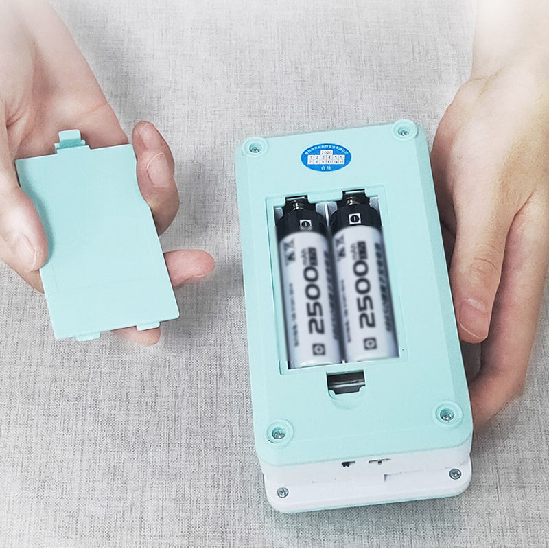 Op zonne-energie USB-oplaadbare tafellamp voor twee doeleinden