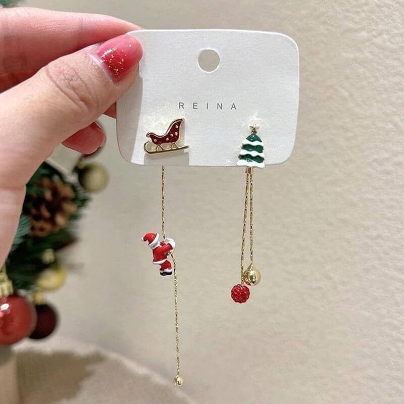 Asymmetrische Santa Oorbellen