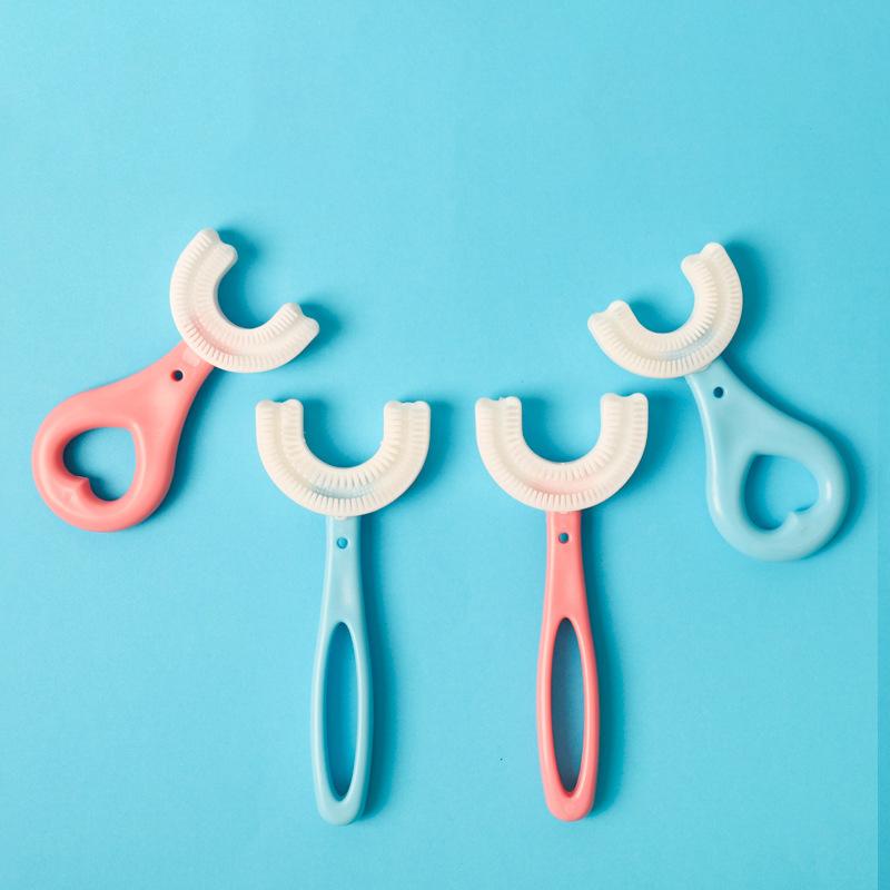 U-vormige tandenborstel voor kinderen