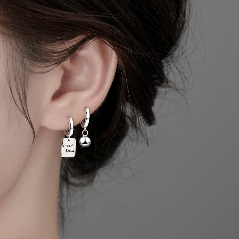 Lucky alfabet oorbellen