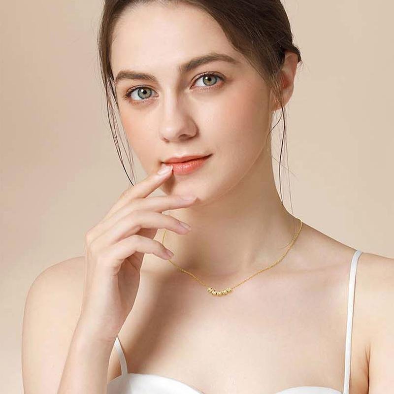 Overdracht kralen ketting en armband