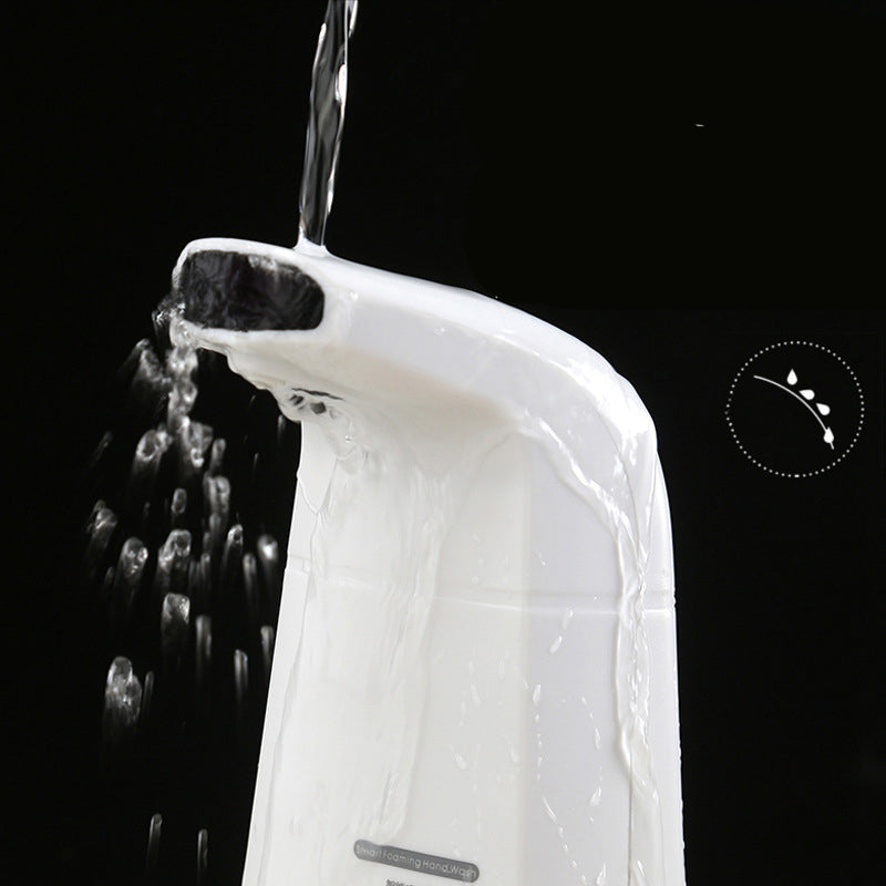 Automatische handwasmachine met sensor