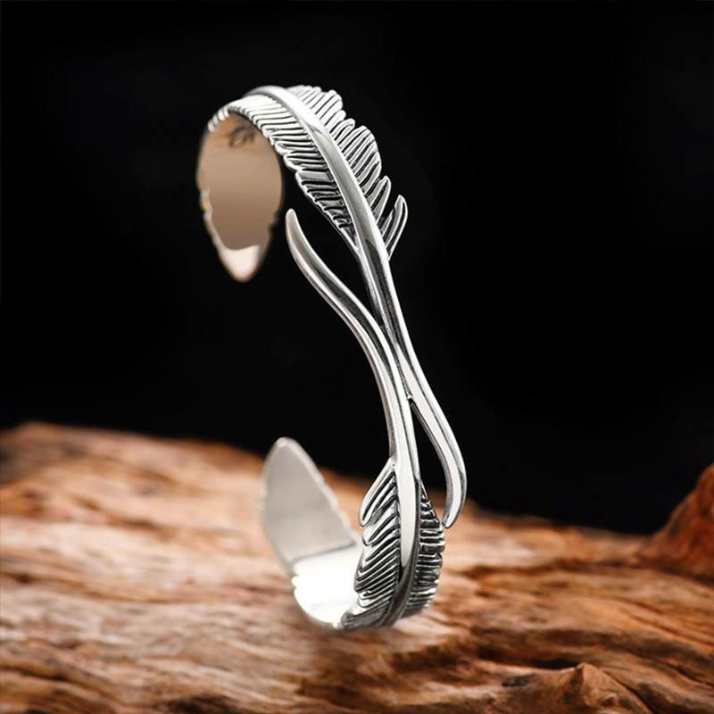Zilveren veerarmband