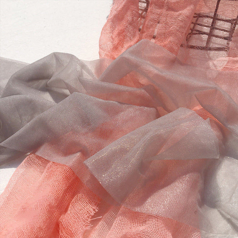 Parelmoerachtige zijden kousen