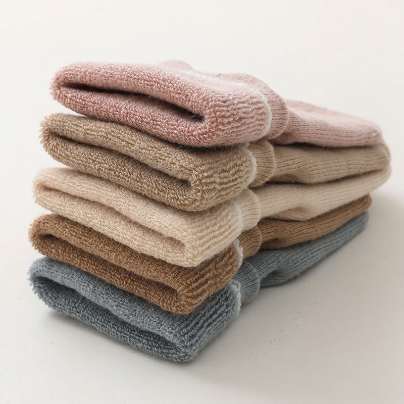 Warme sokken voor schattige baby's met antislipkussen