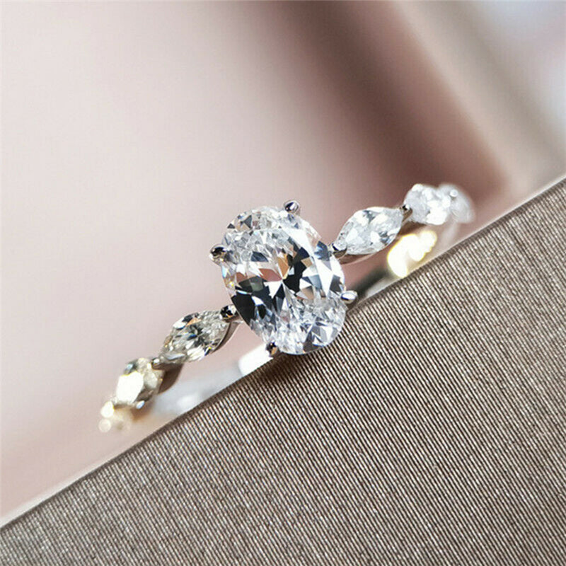 Ovale Diamanten Ring