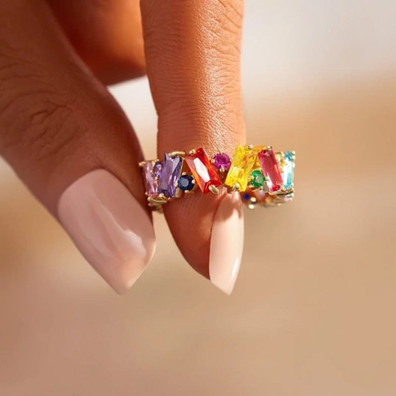 Ring met regenboog zirkoon