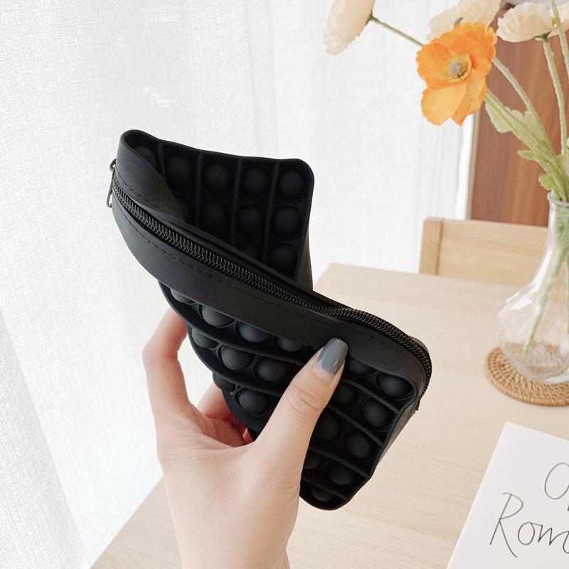 Voorverkoop--Pop Bubble Pencil Case